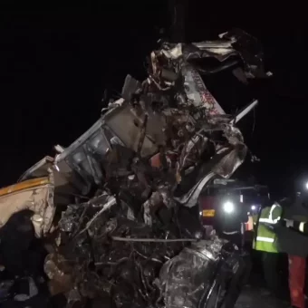 Acidente rodoviário deixa ao menos 52 mortos no Quênia