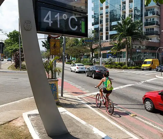 Brasil terá uma oitava onda de calor do ano nesta semana, com temperatura superando 40º