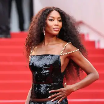 Festival de Cannes 2024: Naomi recicla vestido desfilado por ela em 1996