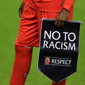 FIFA cria Plano global sobre racismo e medida eficaz contra o preconceito