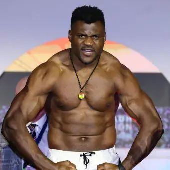 Ex-campeão de UFC, Francis Ngannou lutará pela primeira vez em dois anos: ”Nunca sai do MMA”