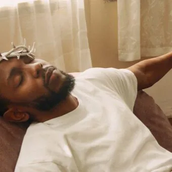 Kendrick Lamar lidera parada de álbuns no EUA após performance no Super Bowl e lançamento de edições físicas de “GNX”