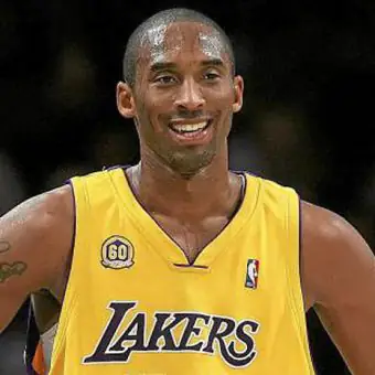 Armário de Kobe Bryant no Lakers deve ser vendido por mais de US$ 1 milhão em leilão