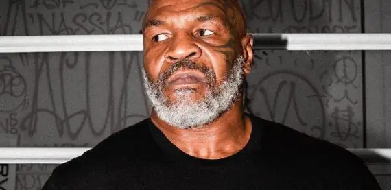 Mike Tyson passa mal durante voo nos Estados Unidos