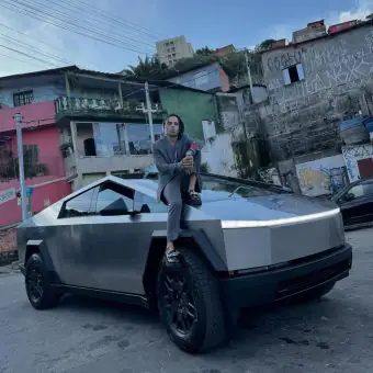 Primeira Tesla Cybertruck do Brasil pertence a Danielzinho Grau