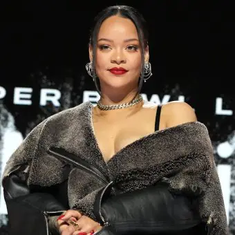 Rihanna se torna a mulher mais seguida no Twitter com 108,2 milhões de seguidores