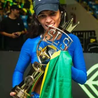 Rayssa Leal vence mundial de skate, fatura R$600 mil e revela destino do dinheiro: ‘Vou comprar meu carro’