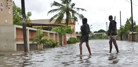 Moçambique enfrenta segundo ciclone em um mês e deixa 156 mil pessoas sem eletricidade