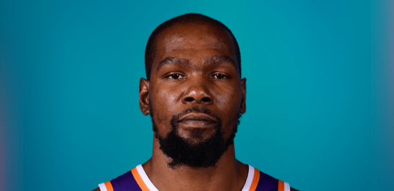 Kevin Durant se emociona ao relembrar passado difícil em documentário sobre as Olimpíadas