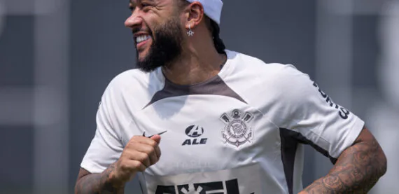 Memphis Depay brilha no Corinthians e entra para o seleto grupo dos maiores artilheiros estrangeiros do clube