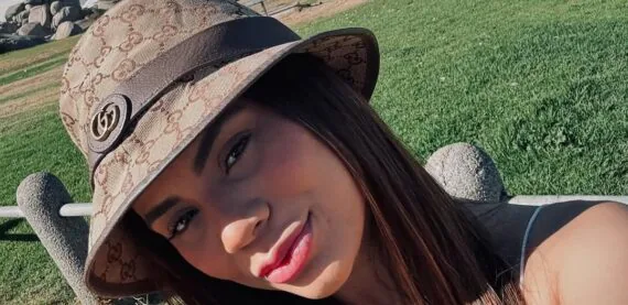 Lexa viaja à África do Sul para se recuperar após perder filha com três dias de vida