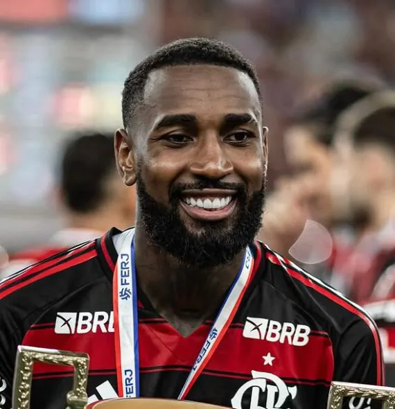Flamengo apresenta proposta de renovação para Gerson com aumento de salário, antes da vitória no Campeonato Carioca