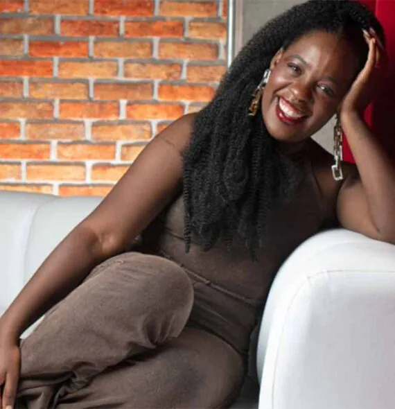 Globo amplia atuação com influenciadores digitais e anuncia Ana Paula Xongani como primeiro nome fora do elenco tradicional
