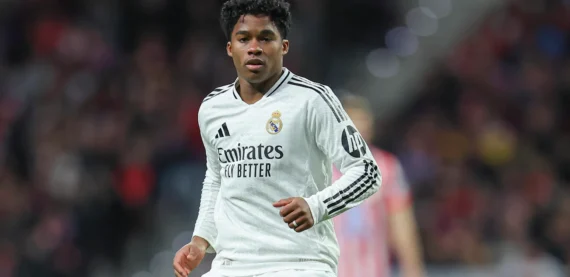 Endrick leva bronca pública de Ancelotti e pode ser punido no Real Madrid