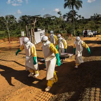 Uganda declara fim do surto de ebola após 42 dias sem novos casos