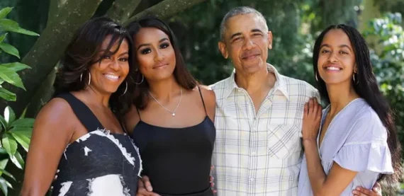 Michelle Obama fala abertamente sobre os desafios de criar Malia e Sasha sob os holofotes