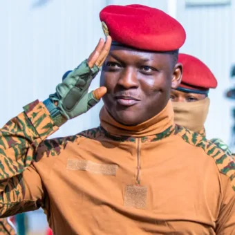 Burkina Faso inaugura mausoléu monumental em homenagem a Thomas Sankara
