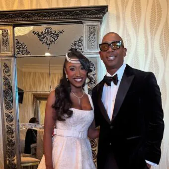Filha de Ja Rule se casa em cerimônia íntima e rapper a acompanha até o altar; veja registros