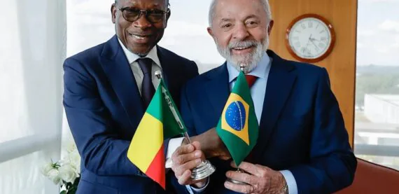 Lula defende parceria com o Benin em agricultura e ensino técnico profissionalizante