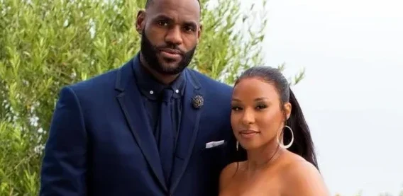 “Savannah quer que eu me aposente no ano que vem”, diz LeBron James; astro renovou contrato com Lakers
