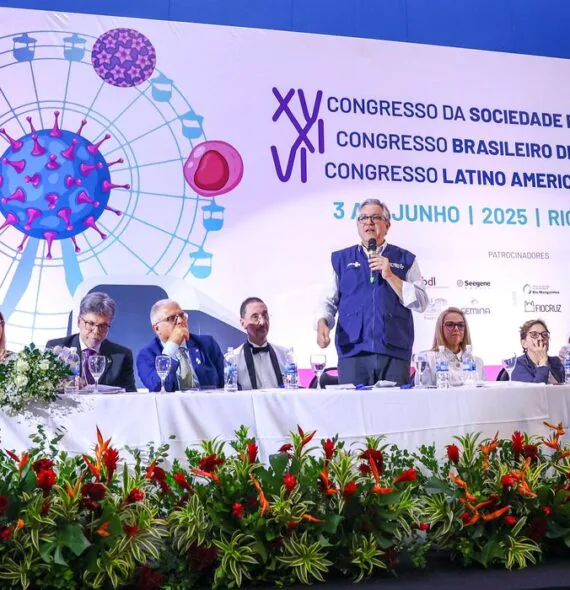Brasil atinge marca histórica de menor taxa transmissão de HIV de mãe para filho