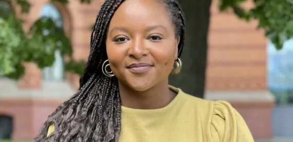 Conheça Aminata Touré, a mulher negra que está mudando a política alemã