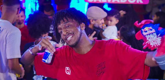Jony BZ vence a final regional de Salvador e representa BH na final nacional do Red Bull Dance Your Style 2025