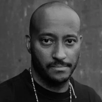 Ricardo Souza, primeiro diretor brasileiro a ganhar um VMA, fala sobre conquistas, desafios e o olhar da periferia no audiovisual