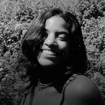 Morre Juliana Marins, viajante de 26 anos que caiu em vulcão na indonésia