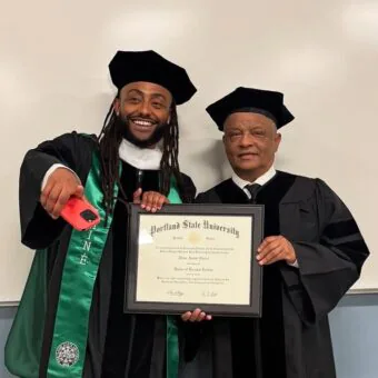 Aminé recebe diploma honorário em Universidade e dedica ao pai: “O melhor presente de dia dos pais”