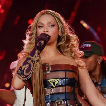 Beyoncé quebra recorde no Reino Unido com a turnê ‘Cowboy Carter’ e fatura mais de US$ 61 milhões