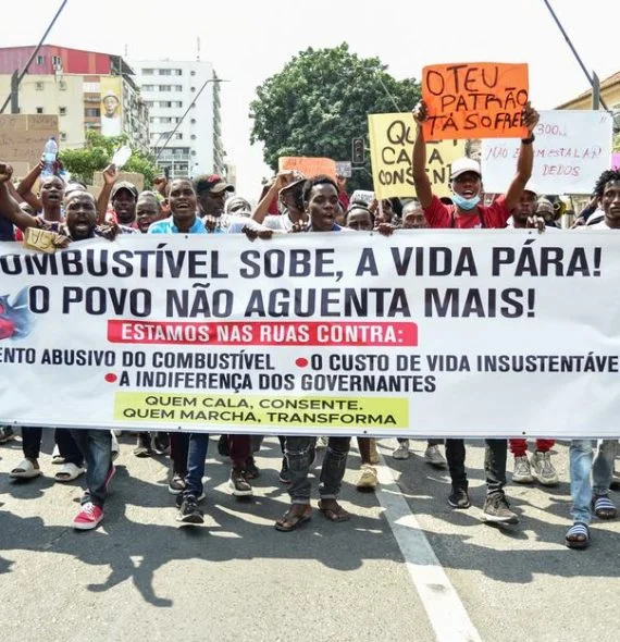 Protestos contra o custo de vida em Angola revelam crise de segurança pública