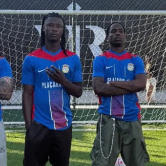 Travis Scott chega ao Brasil e se apresenta em festa de aniversário de Vini Jr.