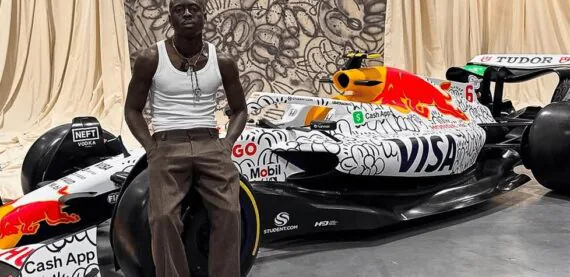 Arte nigeriana de Slawn estreia na F1 com carro grafitado no GP da Inglaterra; veja fotos