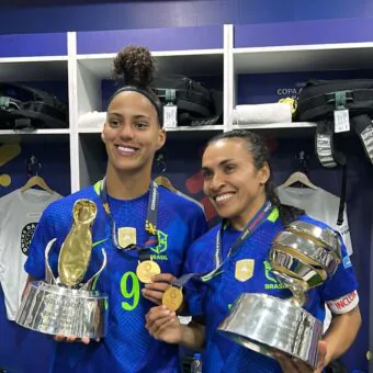 Bola de Ouro 2025: Marta e Amanda Gutierres são indicadas ao prêmio de melhor jogadora