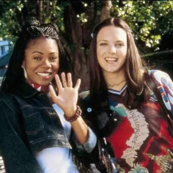 Regina Hall e Anna Faris retornam em reboot da franquia ‘Todo Mundo em Pânico’